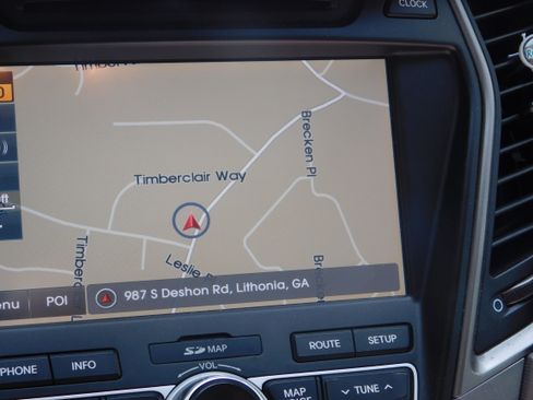 Used 2015 Hyundai Santa Fe Sport 2.0T w/ Option Group 05 FWD image 12