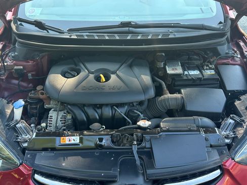 Used 2013 Hyundai Elantra Limited w/ Technology Pkg FWD image 11