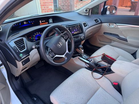 Used 2014 Honda Civic EX image 2