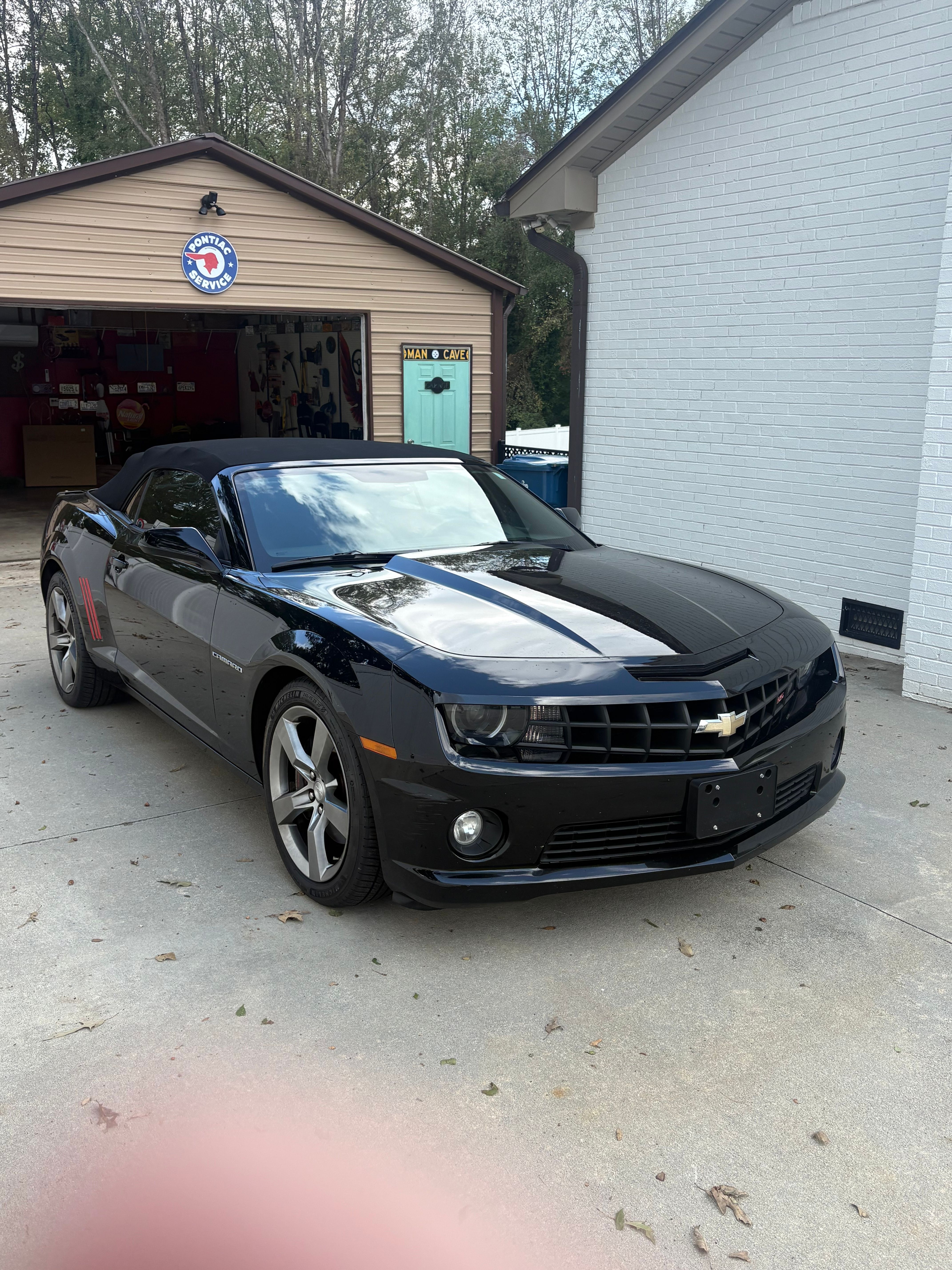 Used 2011 Chevrolet Camaro SS w/ RS Package RWD image 2