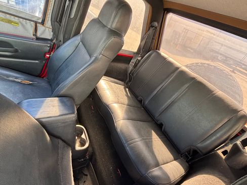 Used 2003 Jeep Wrangler X AWD/4WD image 9