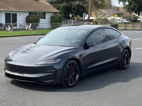 Used 2024 Tesla Model 3 Performance image 8