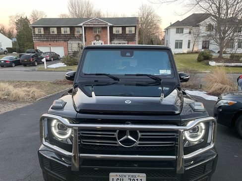 Used 2023 Mercedes-Benz G 550 image 1
