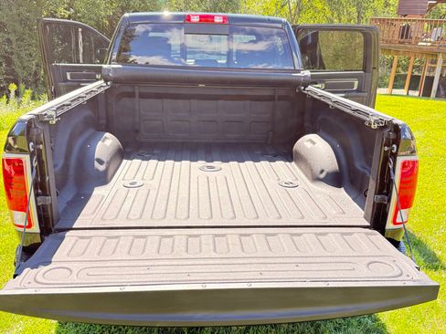 Used 2016 RAM 2500 Limited AWD/4WD image 16