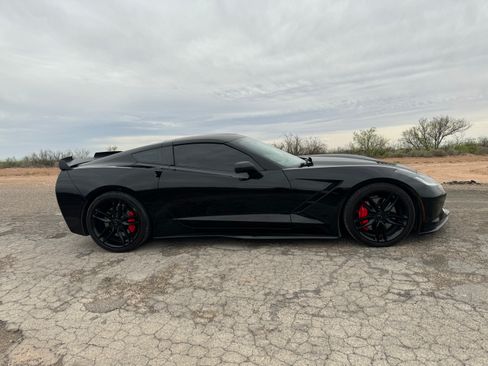 Used 2015 Chevrolet Corvette Stingray Coupe RWD image 15