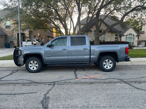 Used 2015 GMC Sierra 1500 SLE w/ Texas SLE Value Package image 1