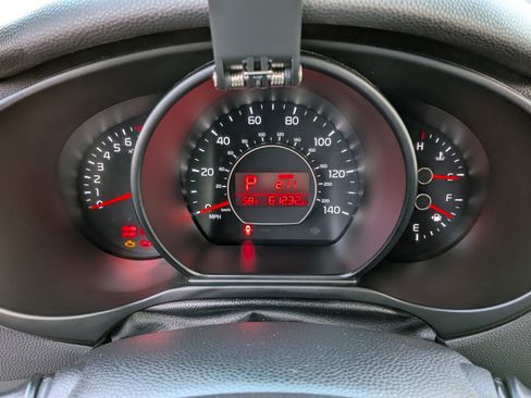 Used 2014 Kia Soul + w/ UVO w/Eservices Package image 13