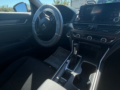 Used 2019 Honda Accord LX image 15
