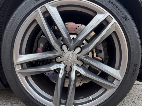 Used 2014 Audi R8 V8 image 5