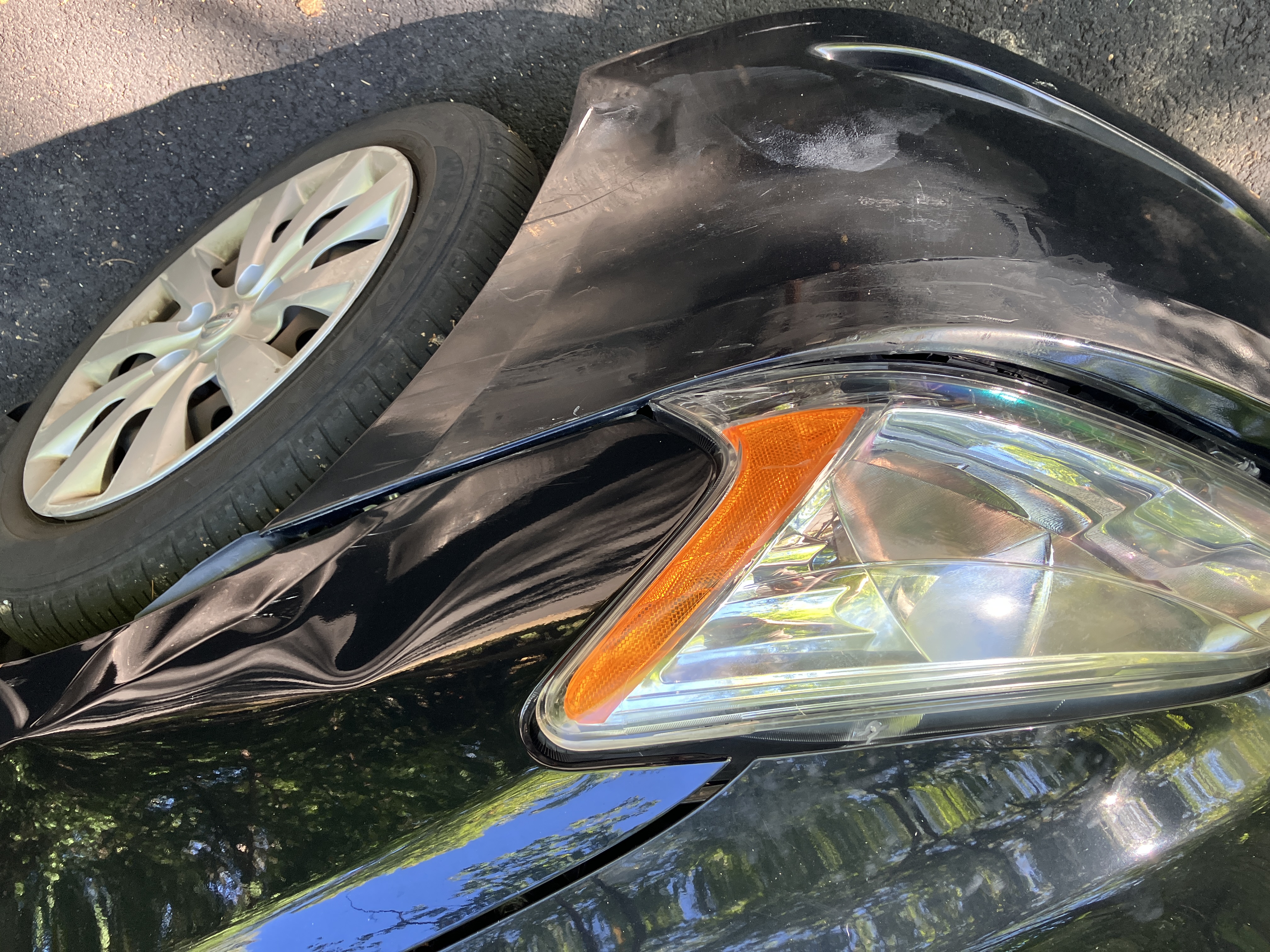 Used 2015 Nissan Sentra S FWD image 8