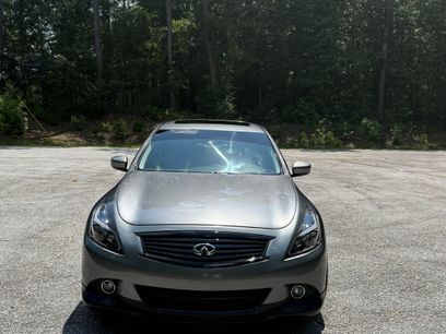 Used 2011 INFINITI G25 Journey w/ Moonroof Pkg