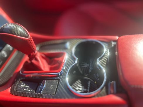 Used 2013 Maserati GranTurismo Sport image 23