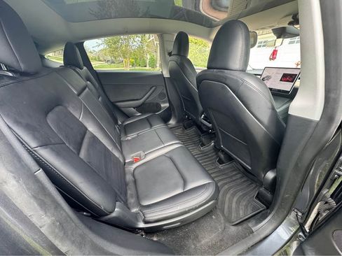 Used 2023 Tesla Model Y Long Range image 15