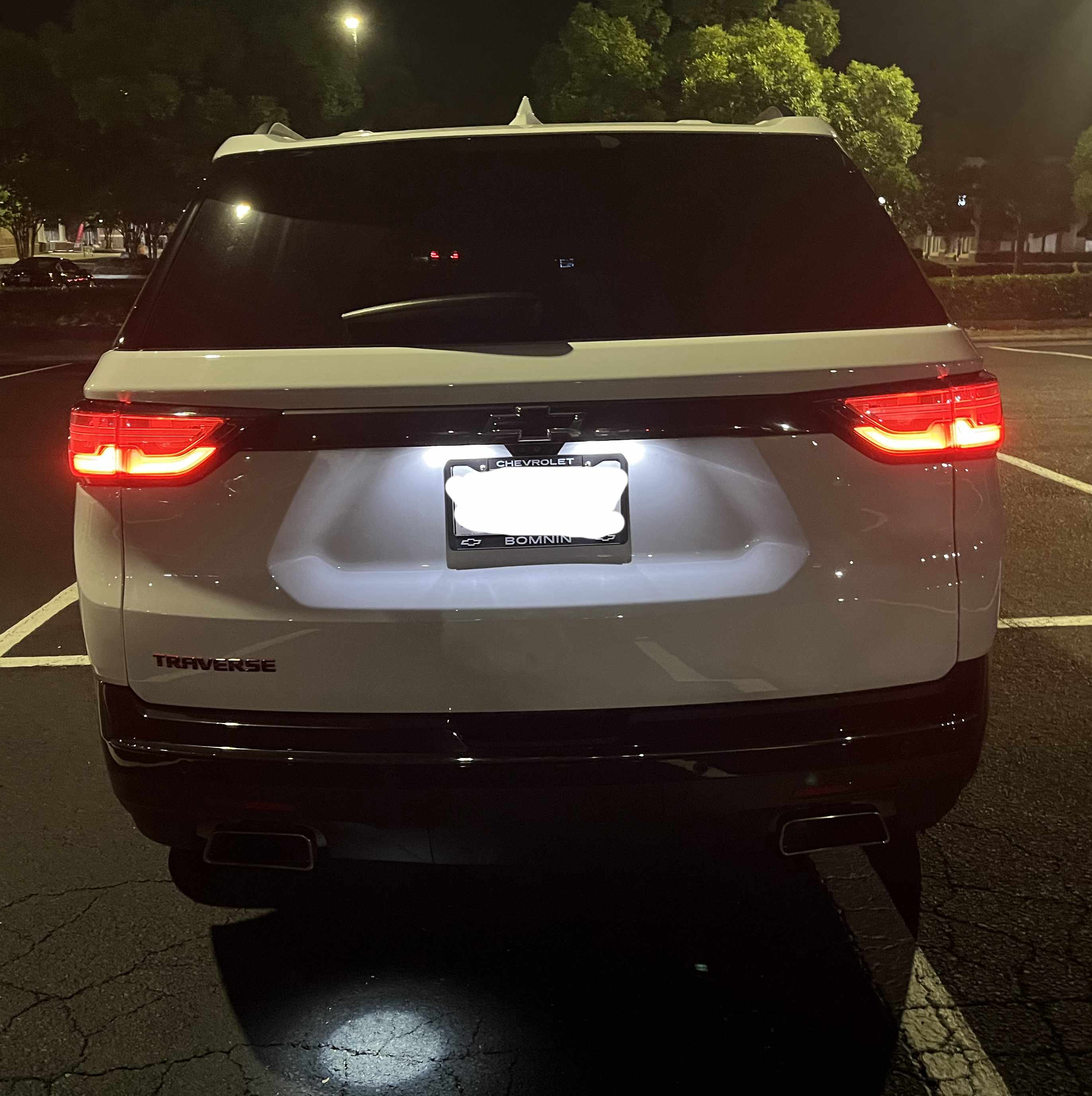 Used 2019 Chevrolet Traverse Premier w/ Redline Edition FWD image 15