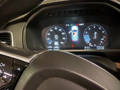 Used 2018 Volvo XC90 T6 Inscription w/ Convenience Package image 8