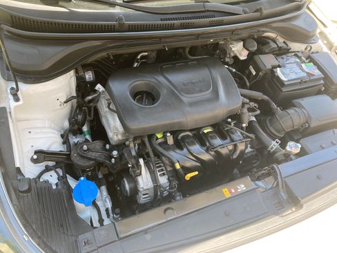 Used 2019 Hyundai Accent SE image 34