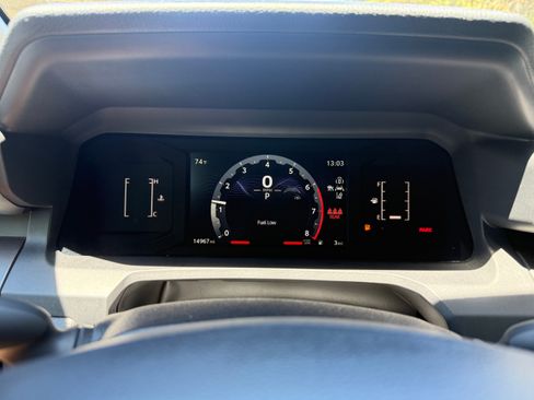 Used 2024 Toyota Tacoma SR5 AWD/4WD image 4
