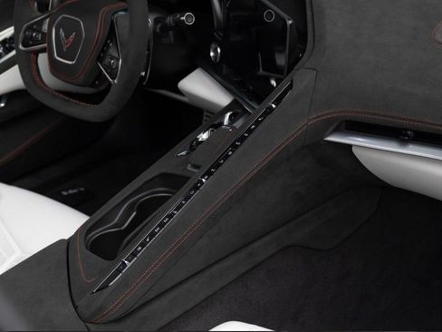 Used 2023 Chevrolet Corvette Stingray Convertible 2D w/ Z51 Performance Package image 21