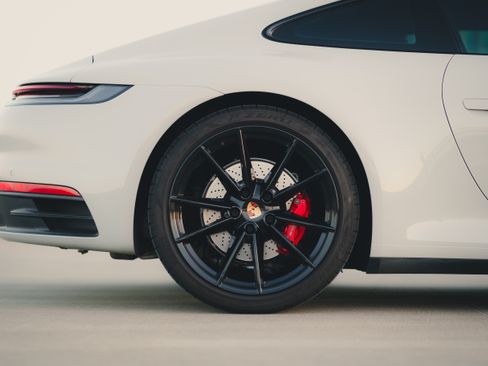 Used 2022 Porsche 911 Carrera S RWD image 14