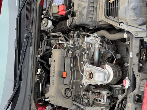 Used 2024 Honda Civic Sport image 12