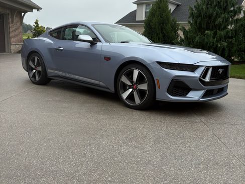 Used 2025 Ford Mustang GT Premium w/ 60th Anniversary Package RWD image 2