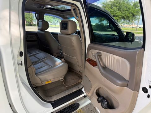 Used 2006 Toyota Tundra Limited RWD image 9