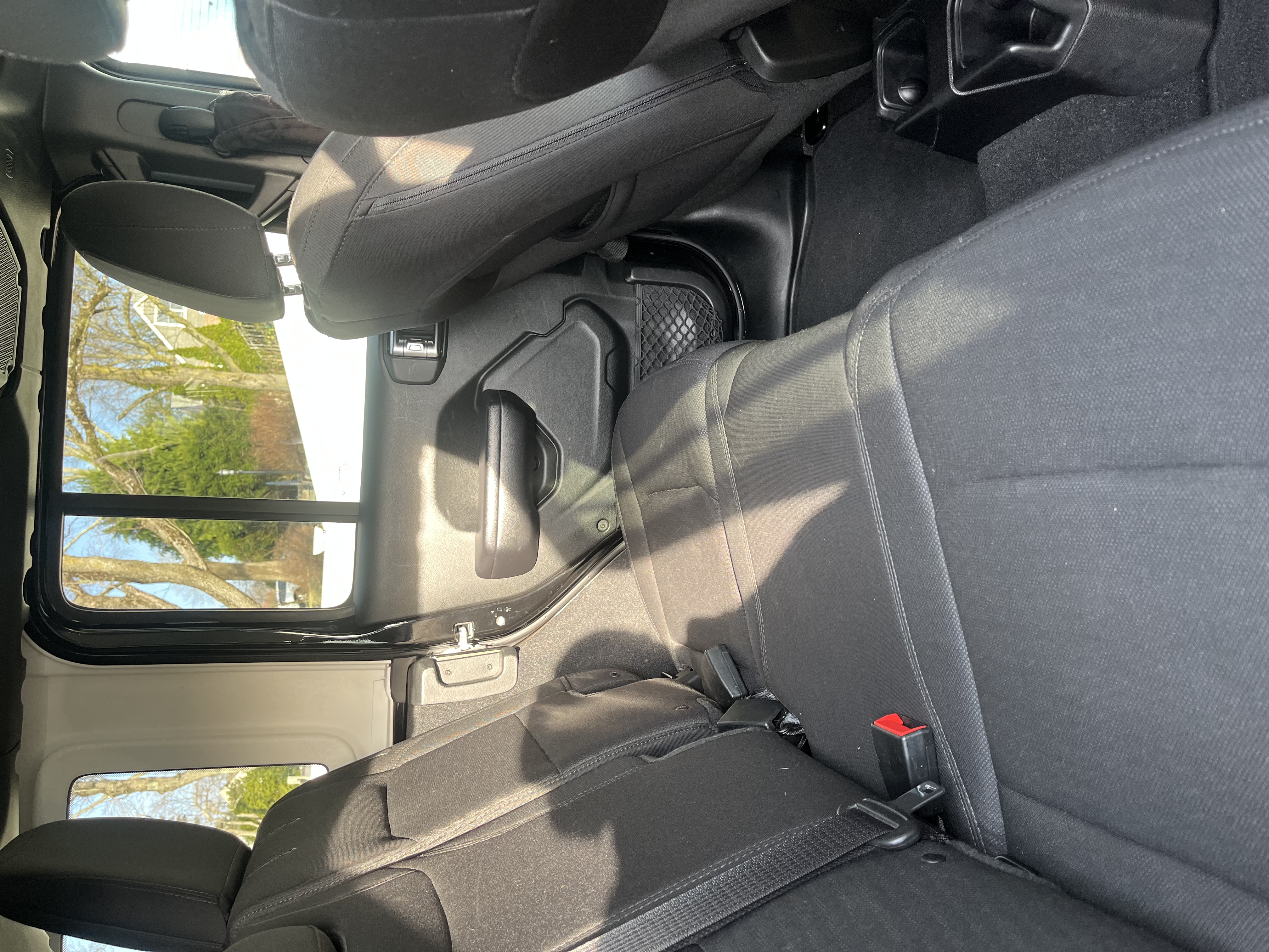 Used 2018 Jeep Wrangler Unlimited Sport S AWD/4WD image 11