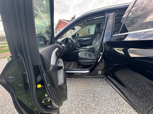 Used 2021 INFINITI QX50 Luxe w/ Cargo Package image 5