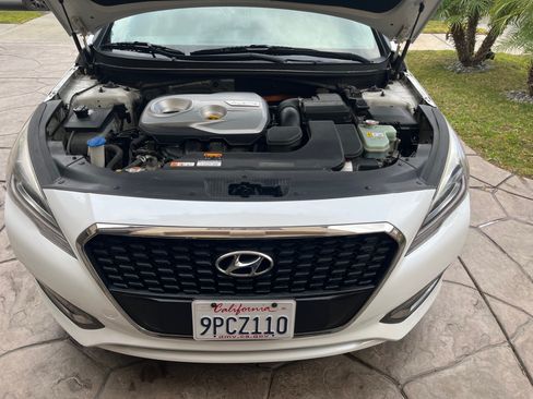 Used 2016 Hyundai Sonata Limited image 18