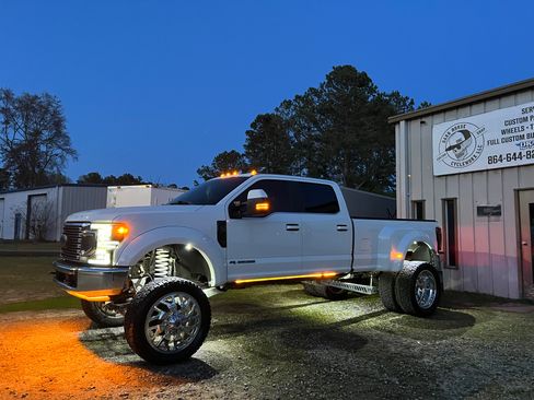 Used 2020 Ford F350 XL w/ STX Appearance Package image 9