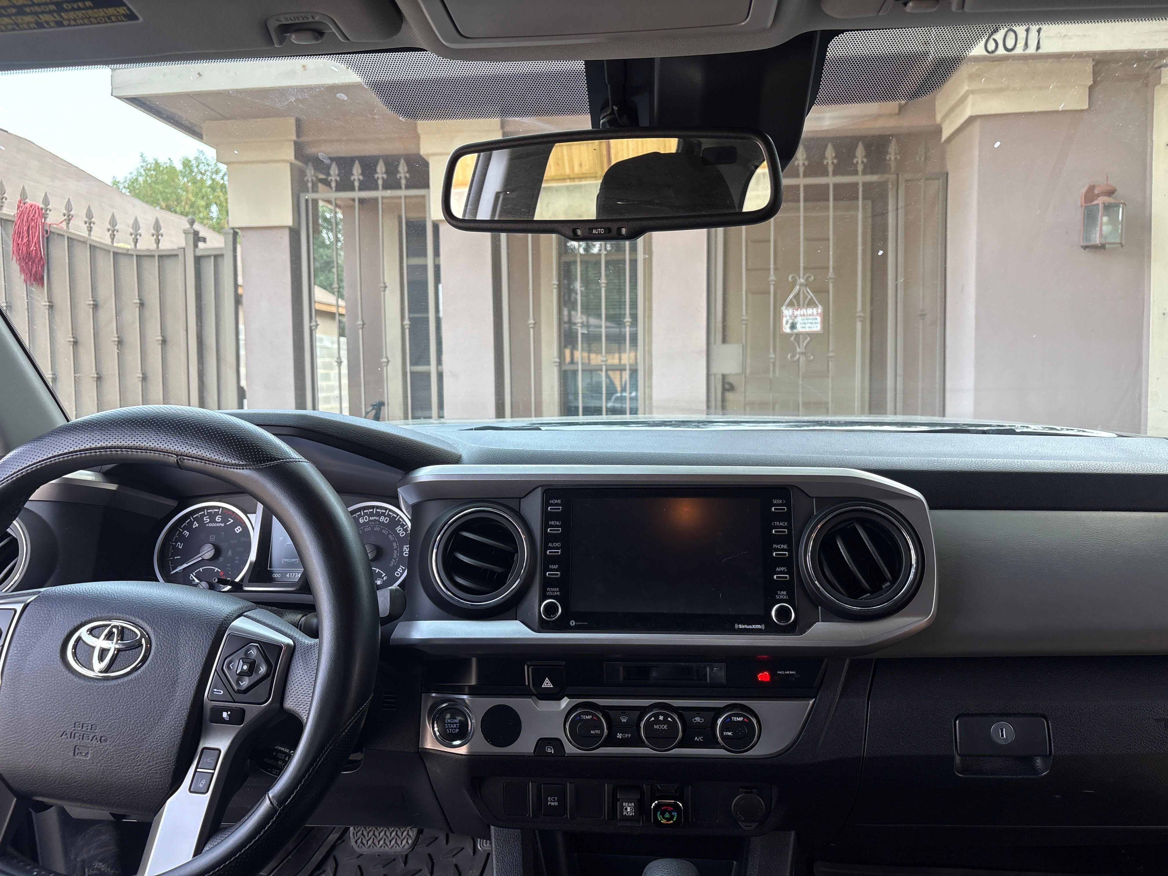 Used 2023 Toyota Tacoma SR5 RWD image 10
