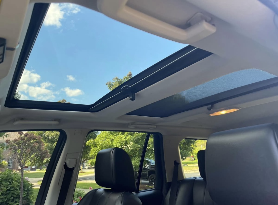 Used 2014 Land Rover LR2 HSE AWD/4WD image 13
