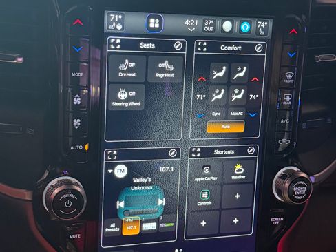 Used 2022 RAM 2500 Big Horn w/ Level C Equiment Group image 4