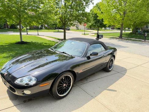 Used 2002 Jaguar XK8 Convertible RWD image 6