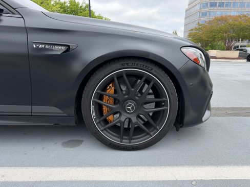 Used 2018 Mercedes-Benz E 63 AMG S image 30