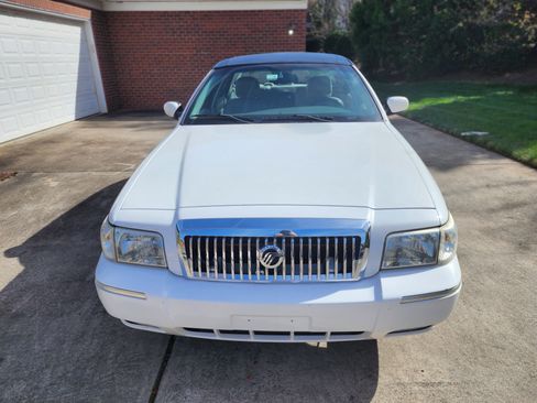 Used 2007 Mercury Grand Marquis LS image 12