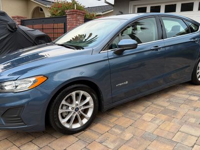 Used 2019 Ford Fusion SE