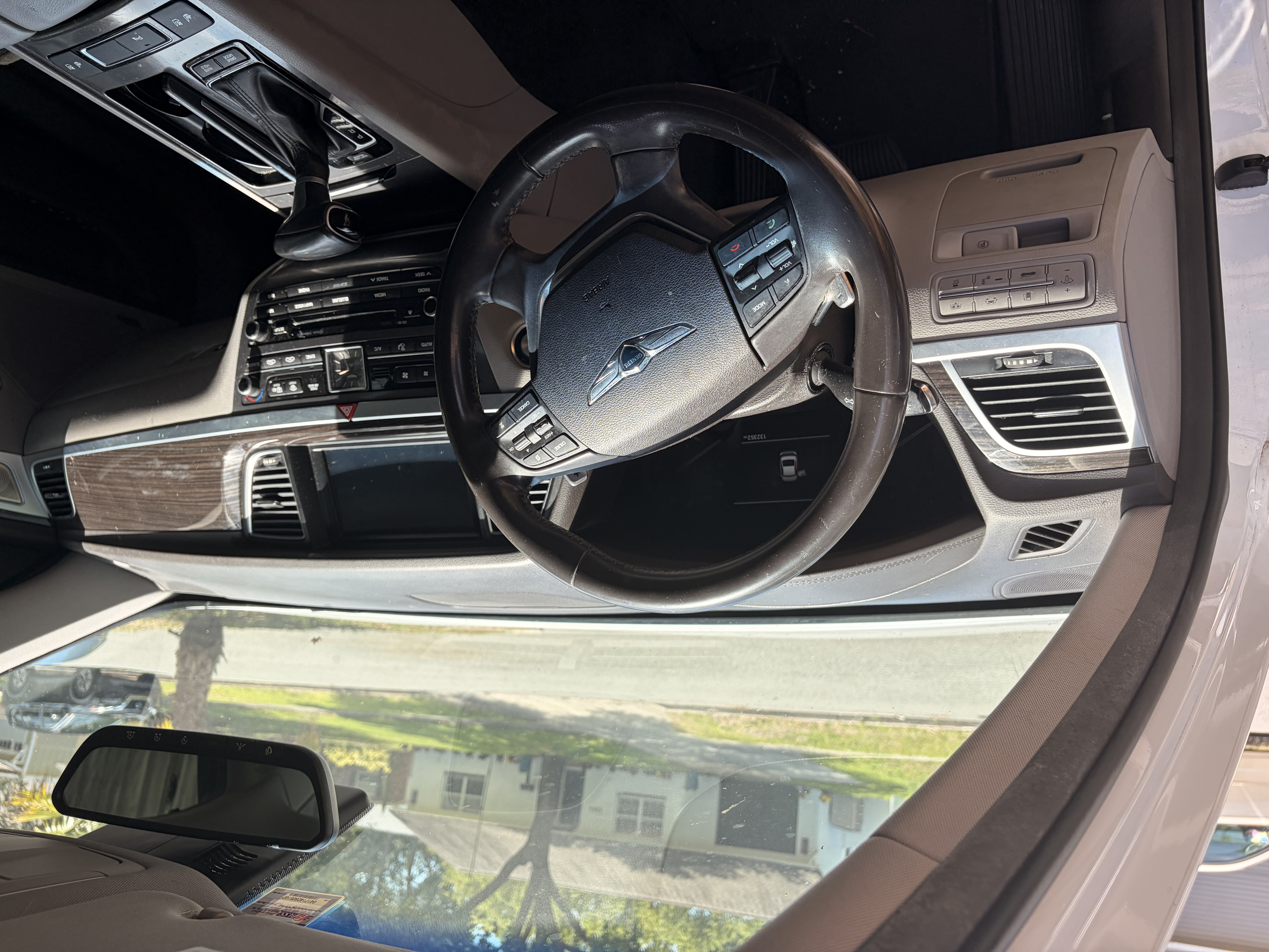 Used 2018 Genesis G80 3.8 w/ Option Group 02 RWD image 6