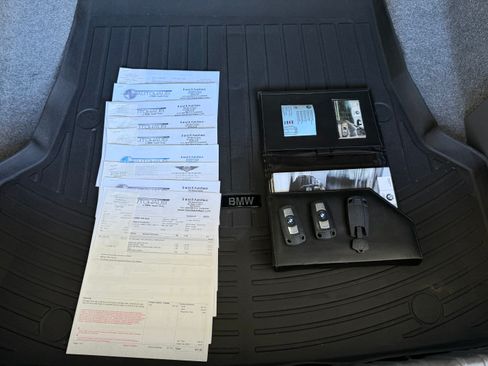 Used 2006 BMW 325i Sedan image 16