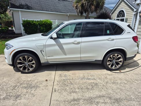 Used 2018 BMW X5 xDrive40e image 4