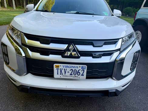 Used 2020 Mitsubishi Outlander Sport SE AWD/4WD image 8