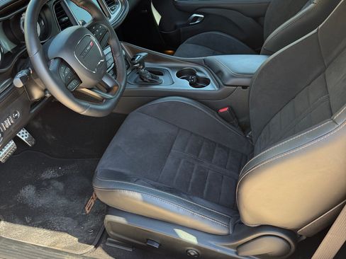 Used 2020 Dodge Challenger R/T image 8