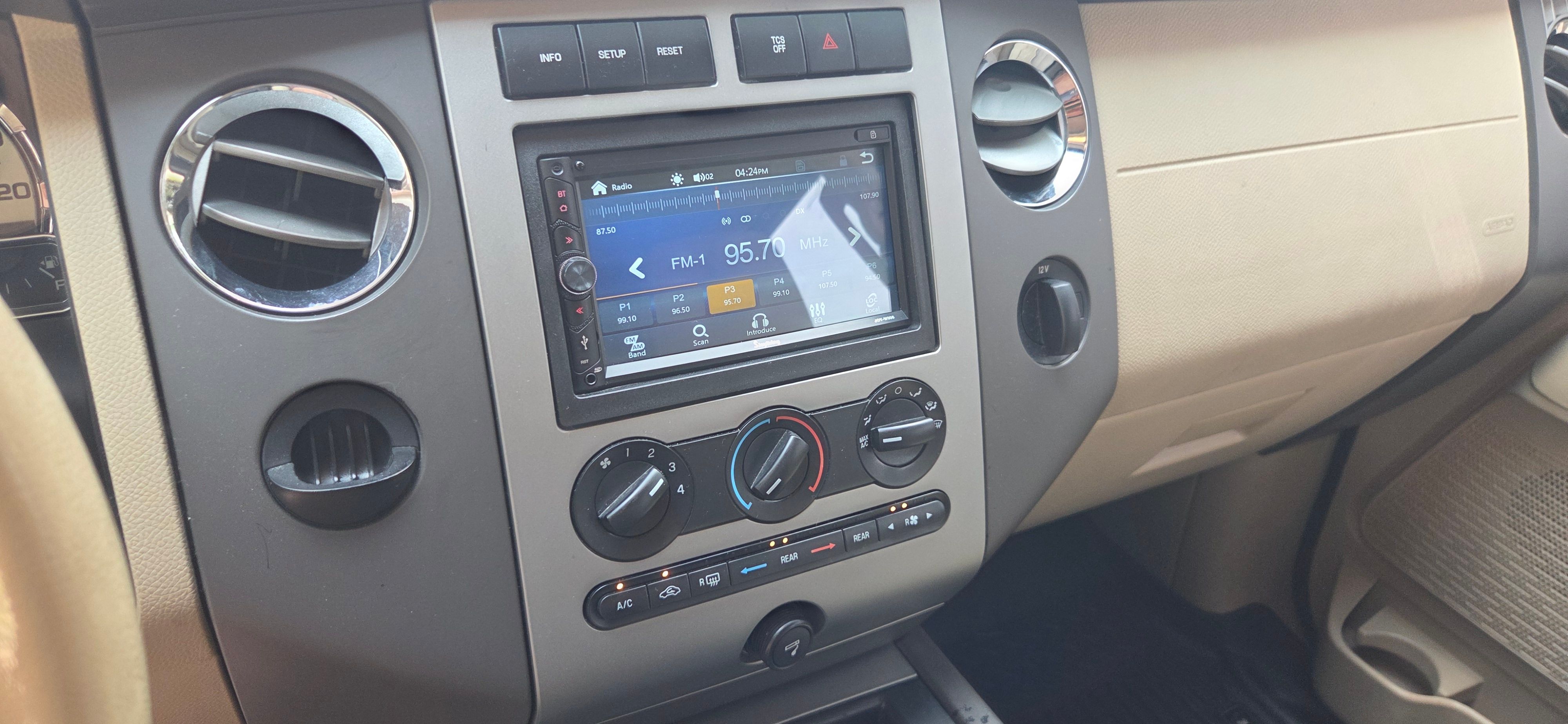 Used 2013 Ford Expedition EL XLT RWD image 5
