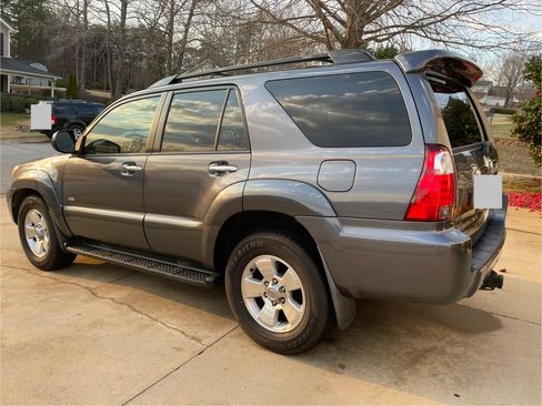 Used 2008 Toyota 4Runner Sport image 5