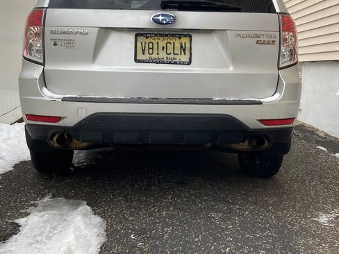 Used 2010 Subaru Forester 2.5X Premium image 8