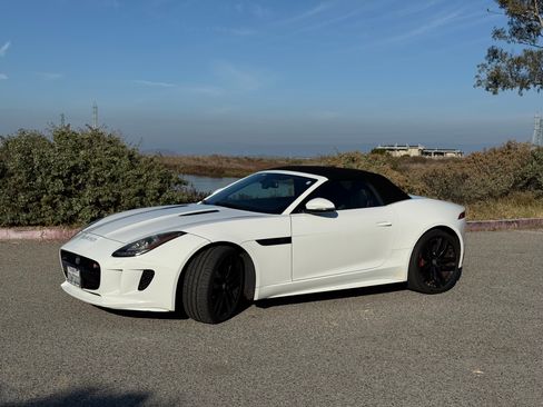 Used 2014 Jaguar F-TYPE S image 1