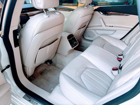 Used 2017 Maserati Quattroporte S Q4 image 9