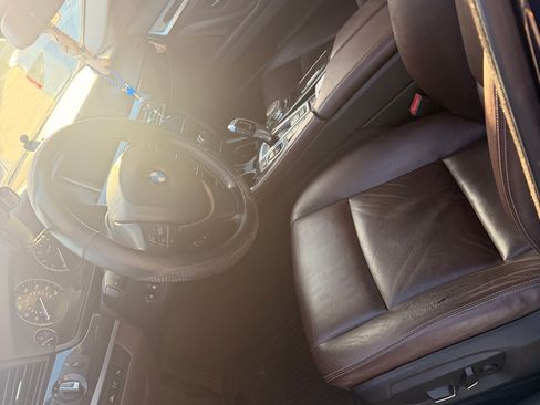 Used 2015 BMW 528i xDrive Sedan image 9