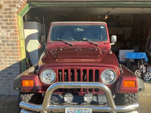 Used 2003 Jeep Wrangler X image 2