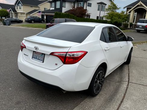 Used 2016 Toyota Corolla S FWD image 4